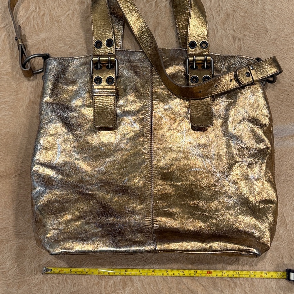 Francesco Biasia Gold Metallic leather Tote Bag with crossbody strap - Picture 7 of 8